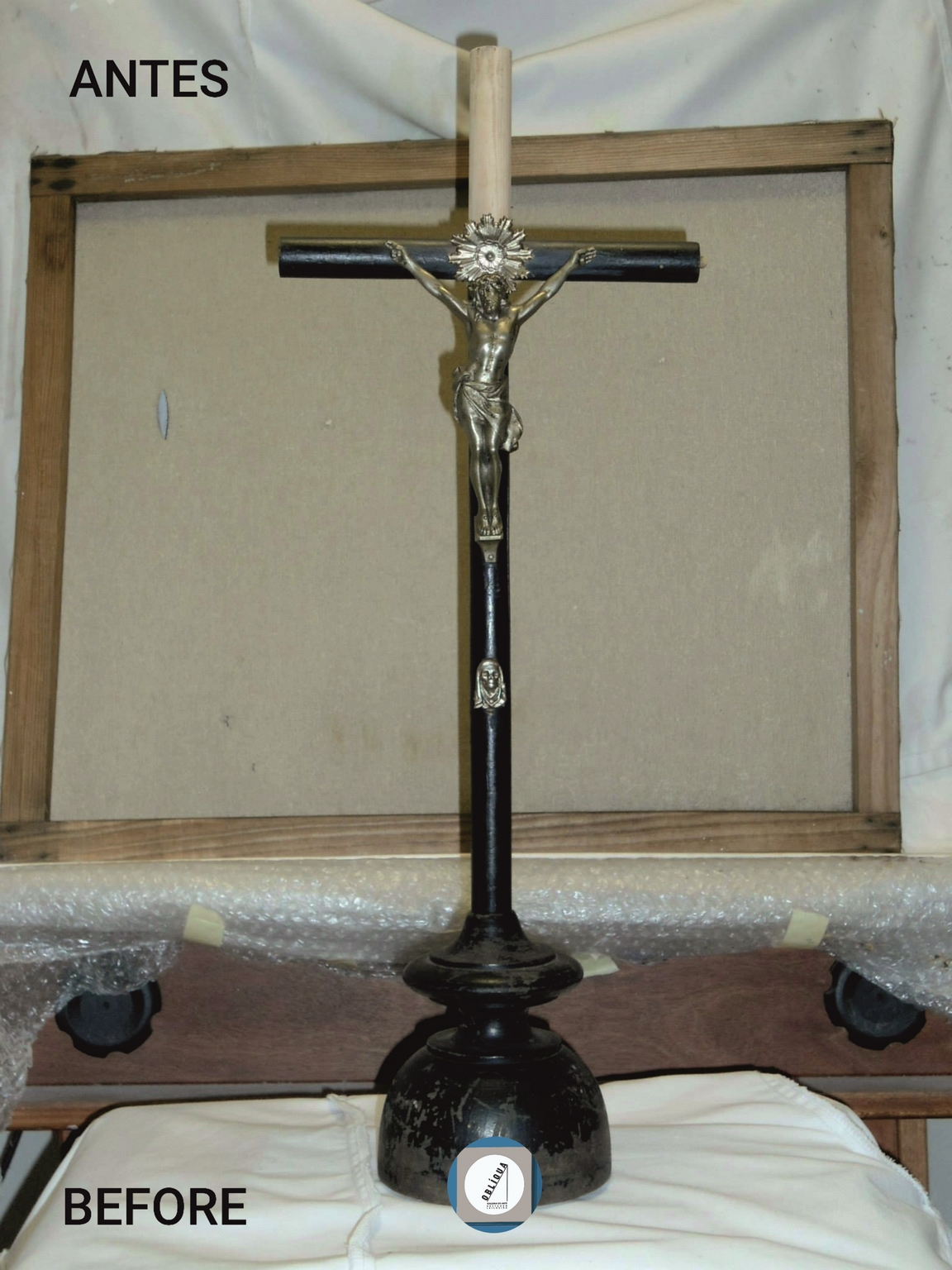 crucifixo com Cristo em metal1.1B.jpg